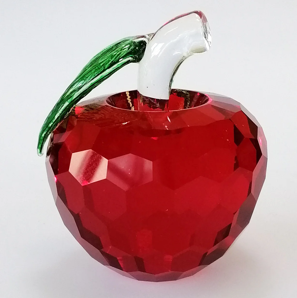 6cm Wide Cut Glass Apple - Red - Image 2