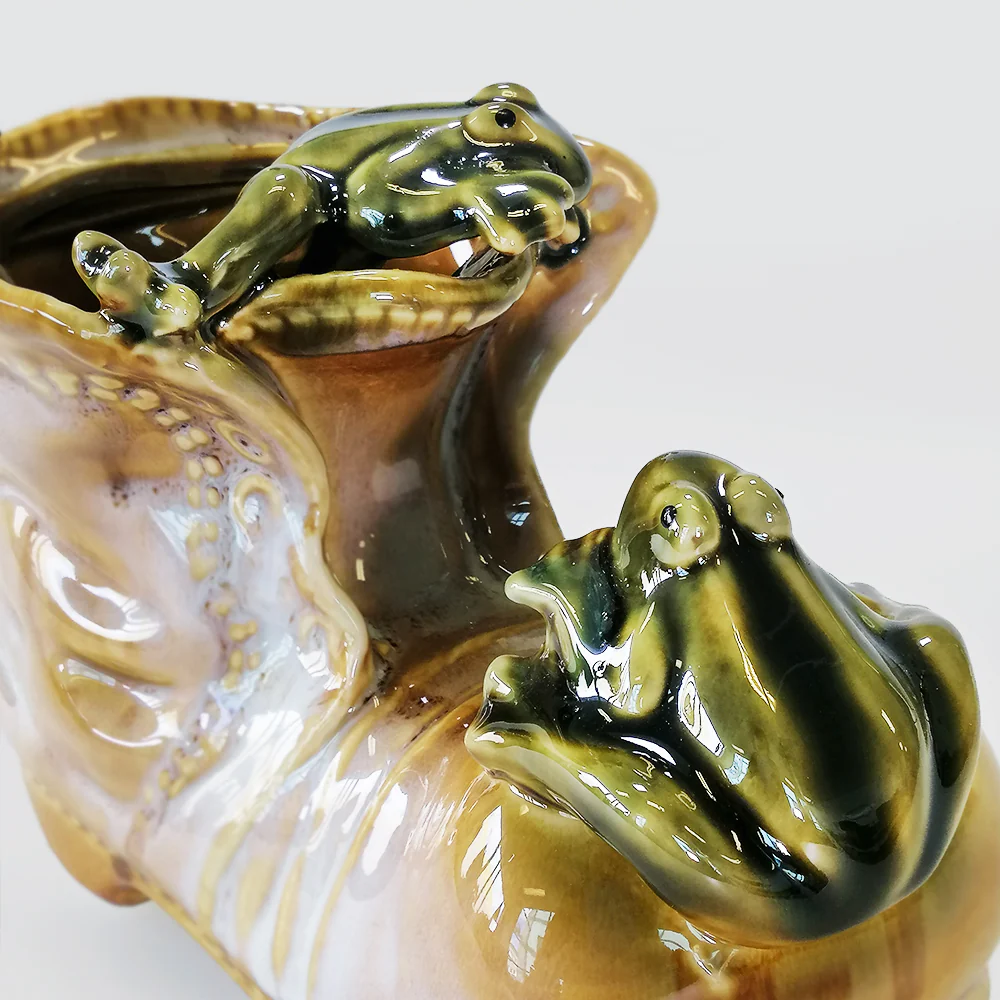 Ceramic Boot With Frogs - Image 2
