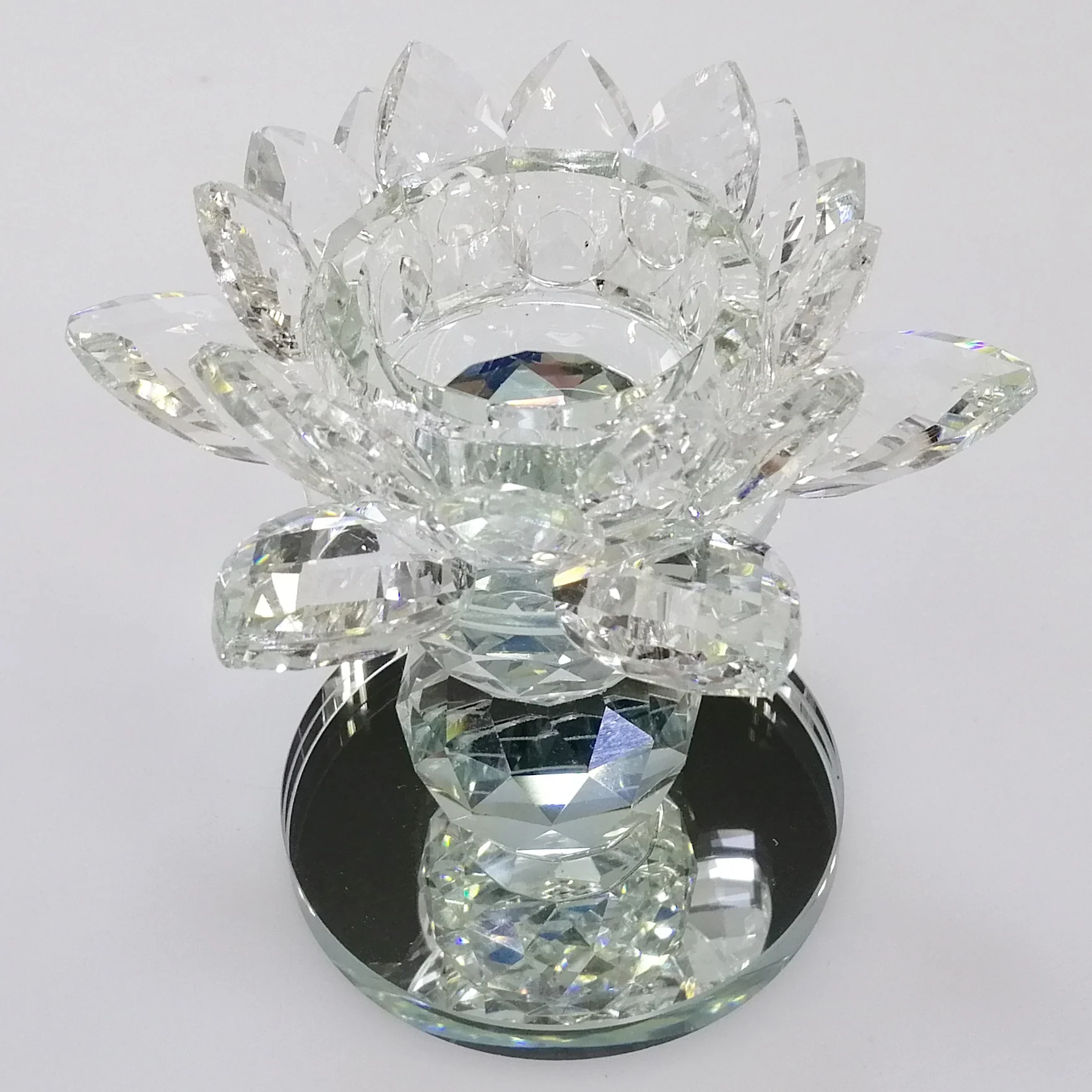 Clear Glass Flower Candle Holder - 11.5cm - Image 3