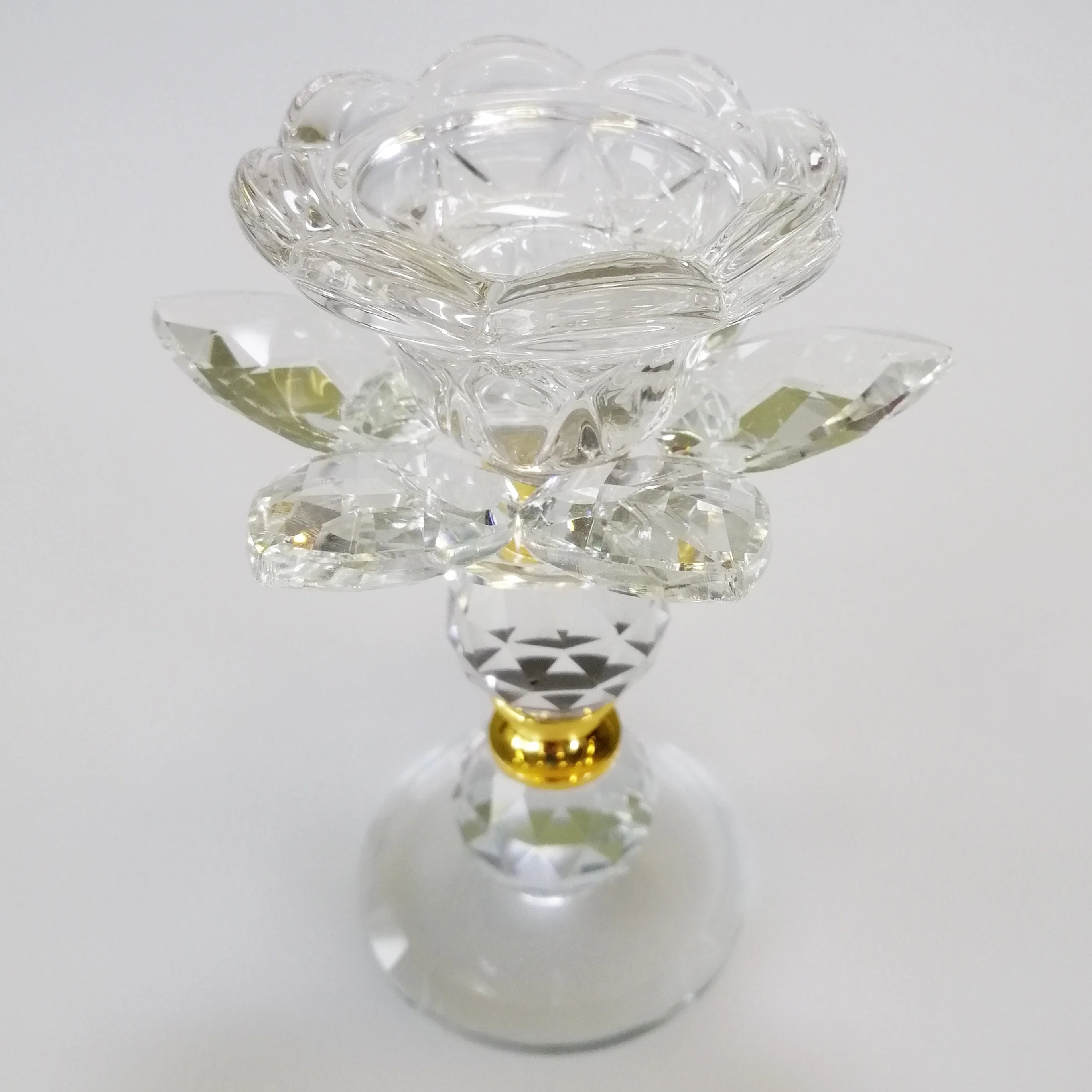 Clear Glass Flower Candlestand - Image 3
