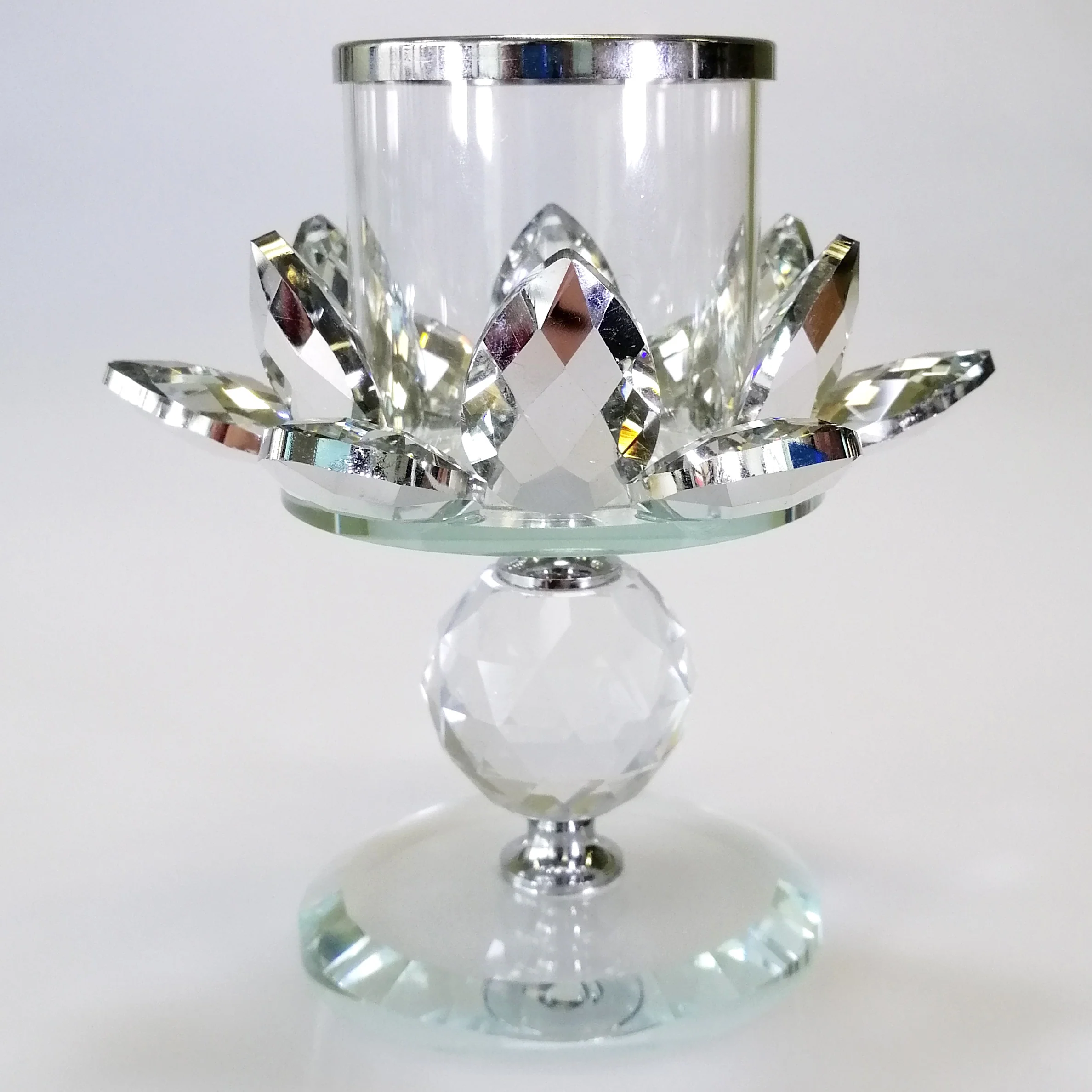 Clear Glass Flower Candlestand with Silver-Look Petals - Image 2