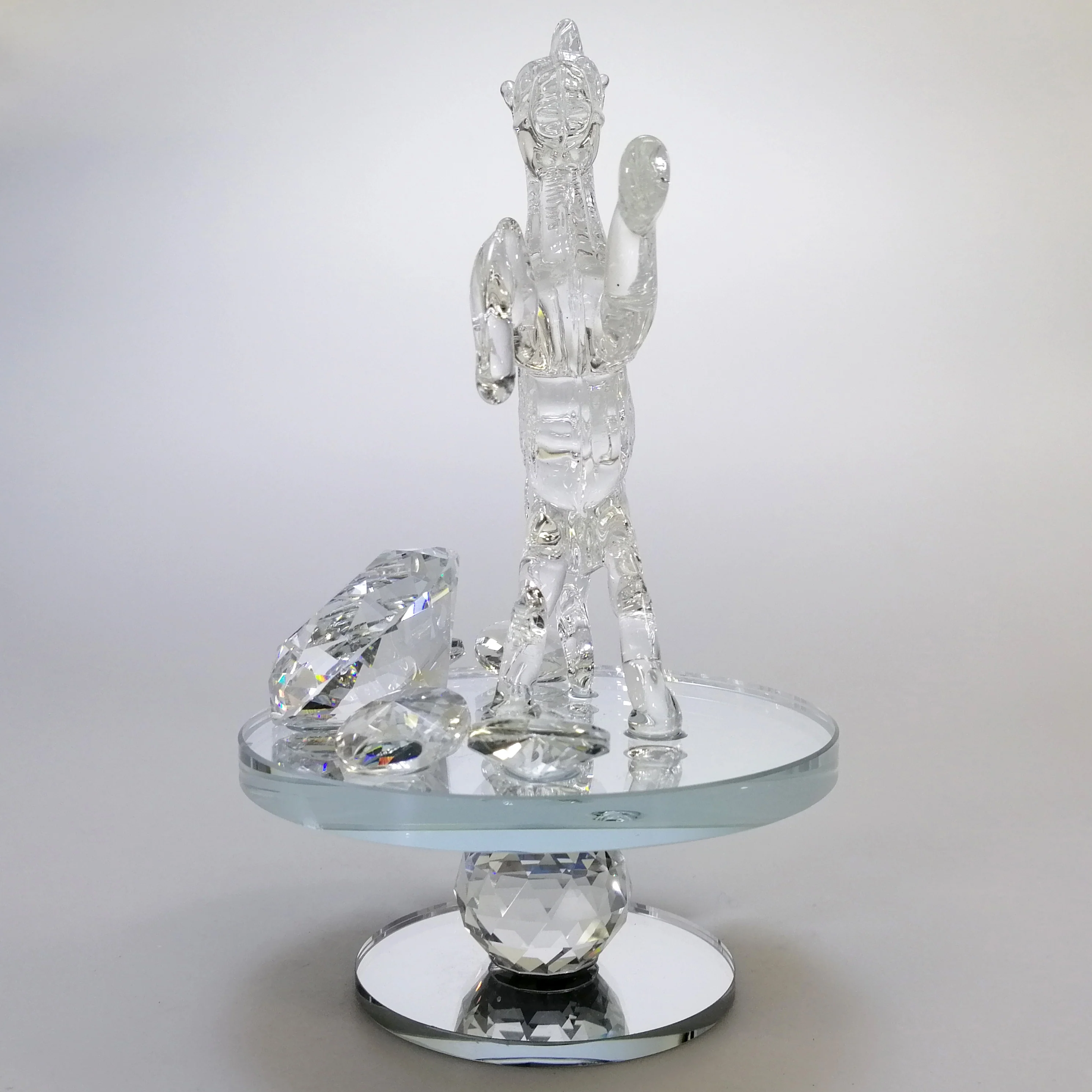 Clear Glass Rearing Horse - Image 4