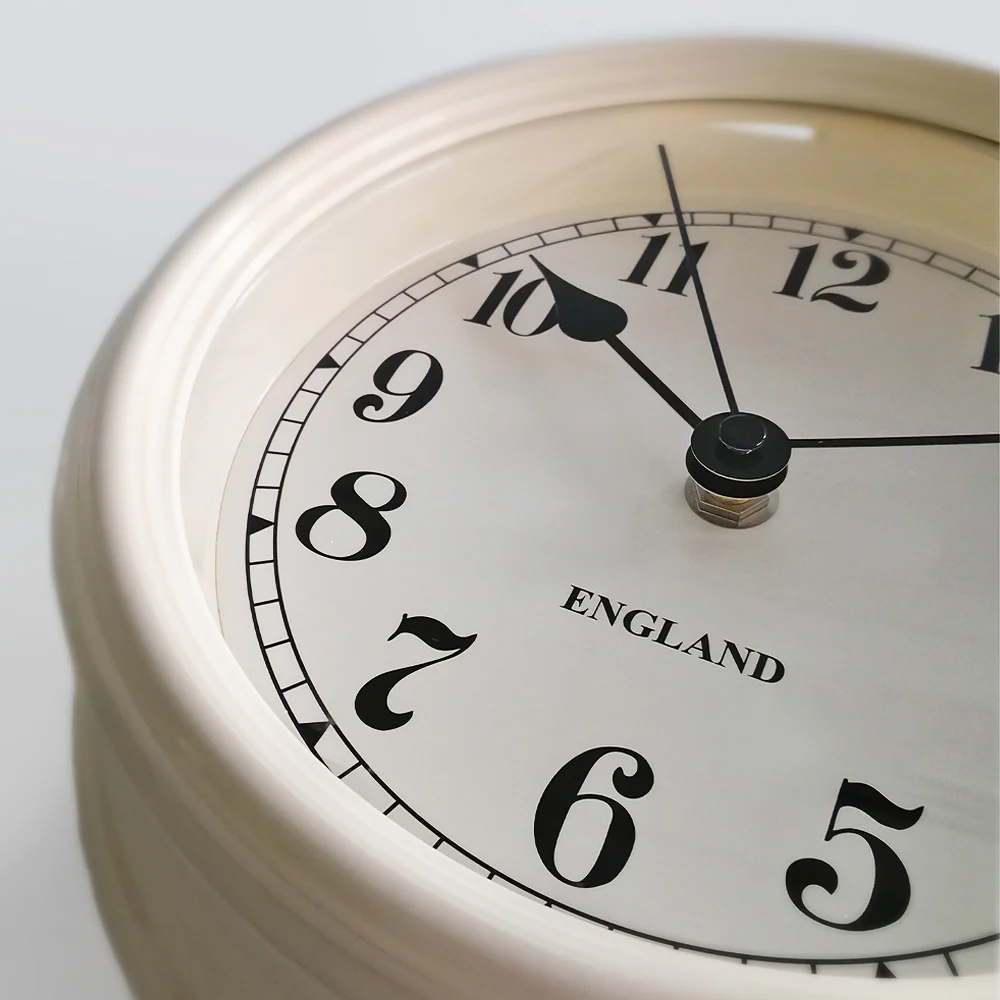 Clock W/ Numbers - 20cm - Image 2