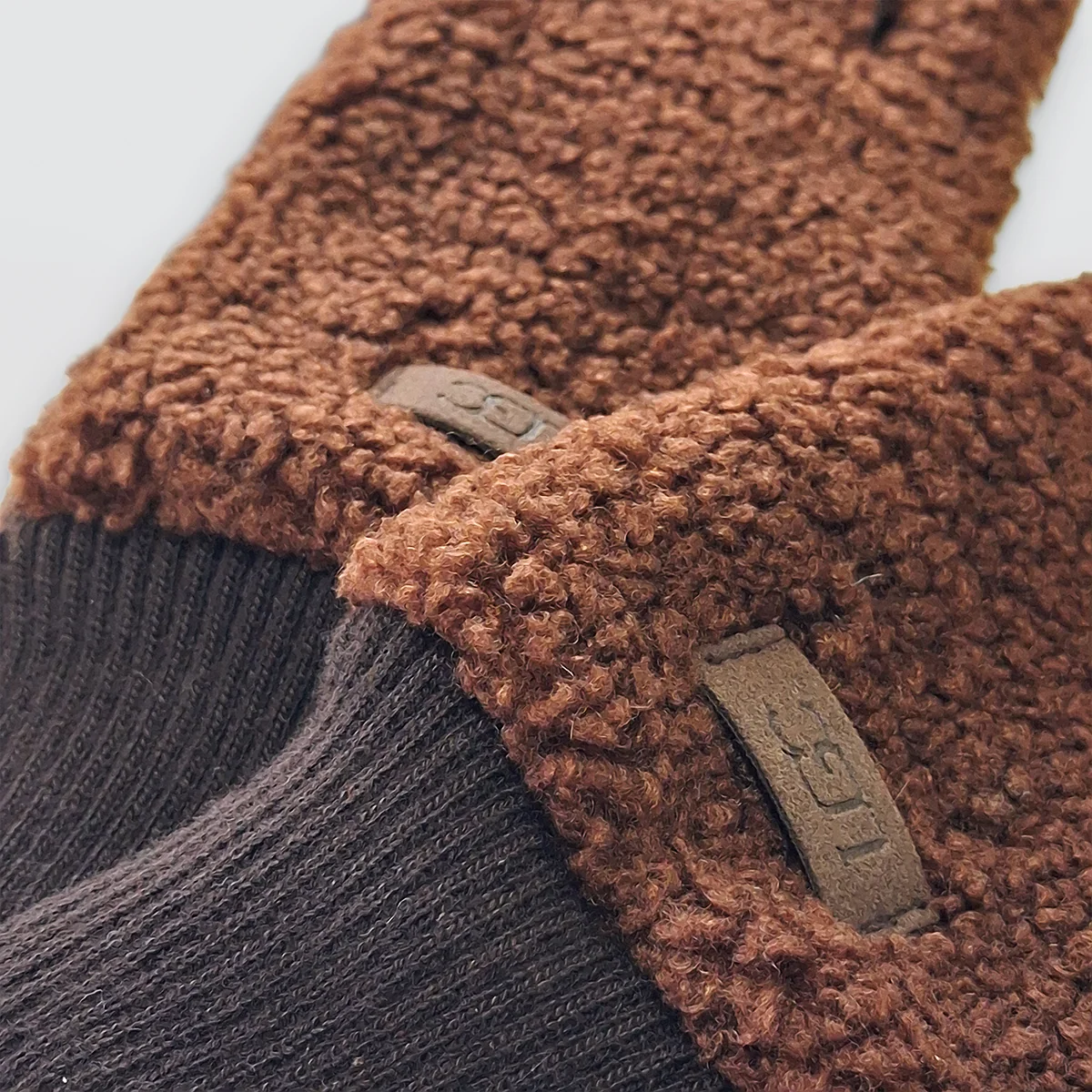 Fluffed Back Gloves - Image 3