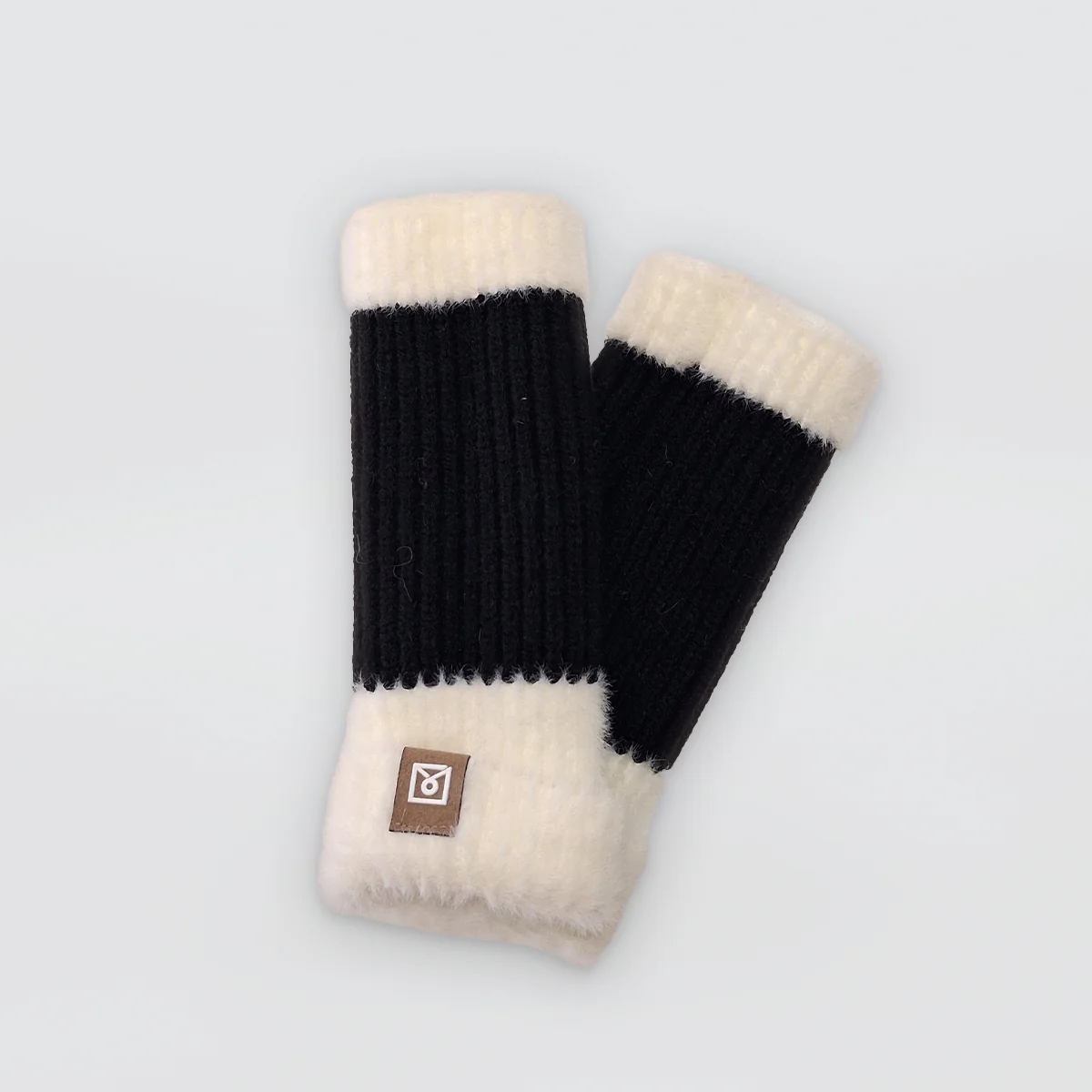 Fur Trim Fingerless Knit Gloves - Image 2