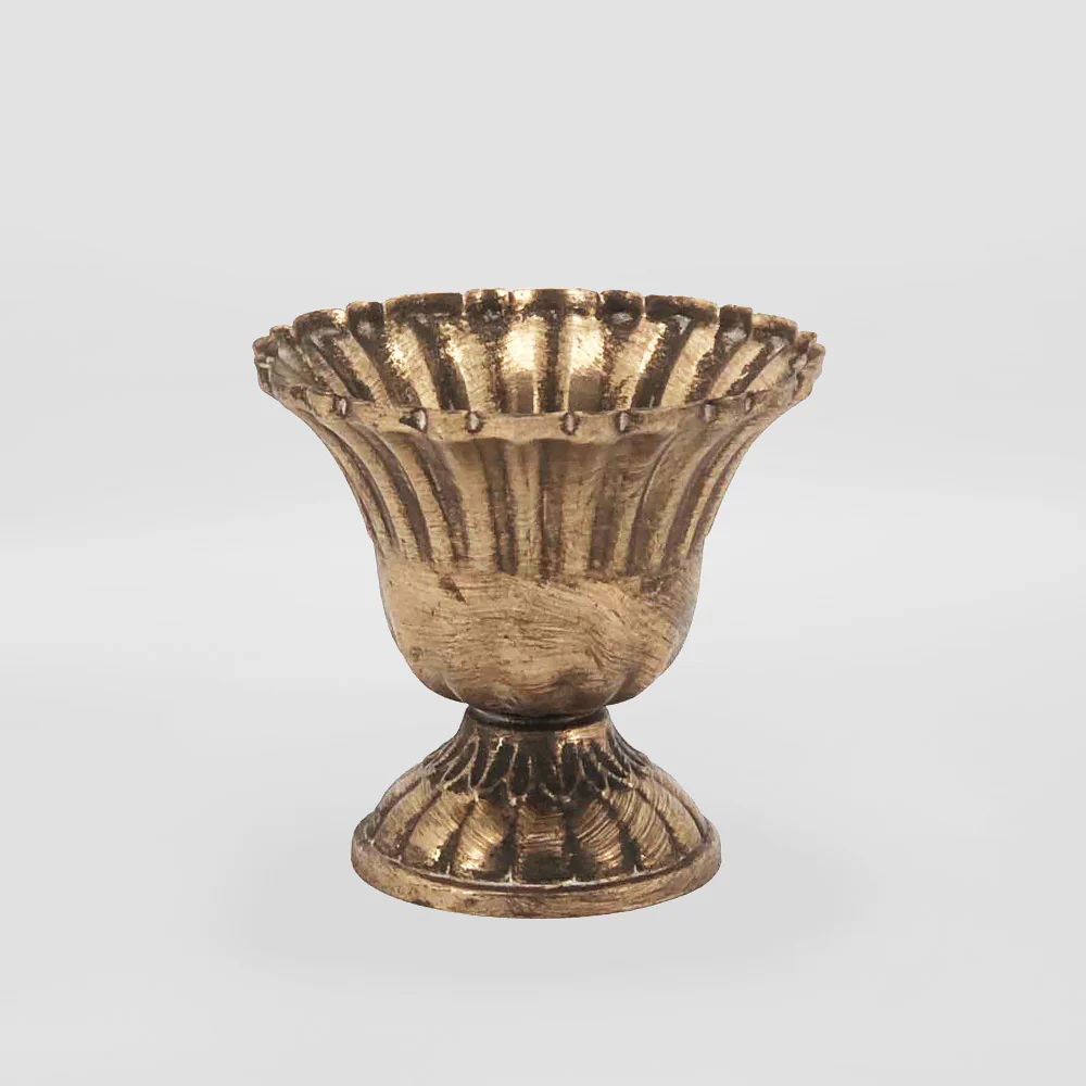 Gold Metal Holders - Image 2