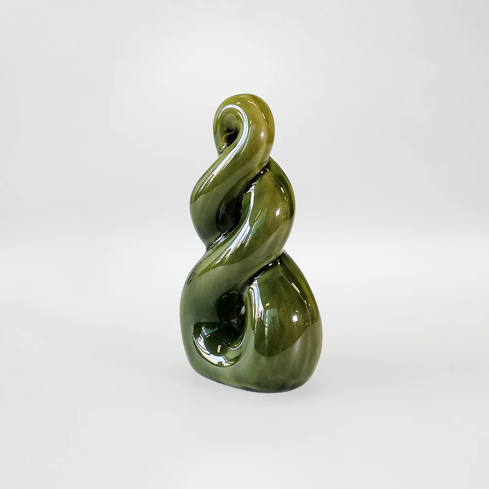 Green Ceramic Eternal Knot - 12cm - Image 2