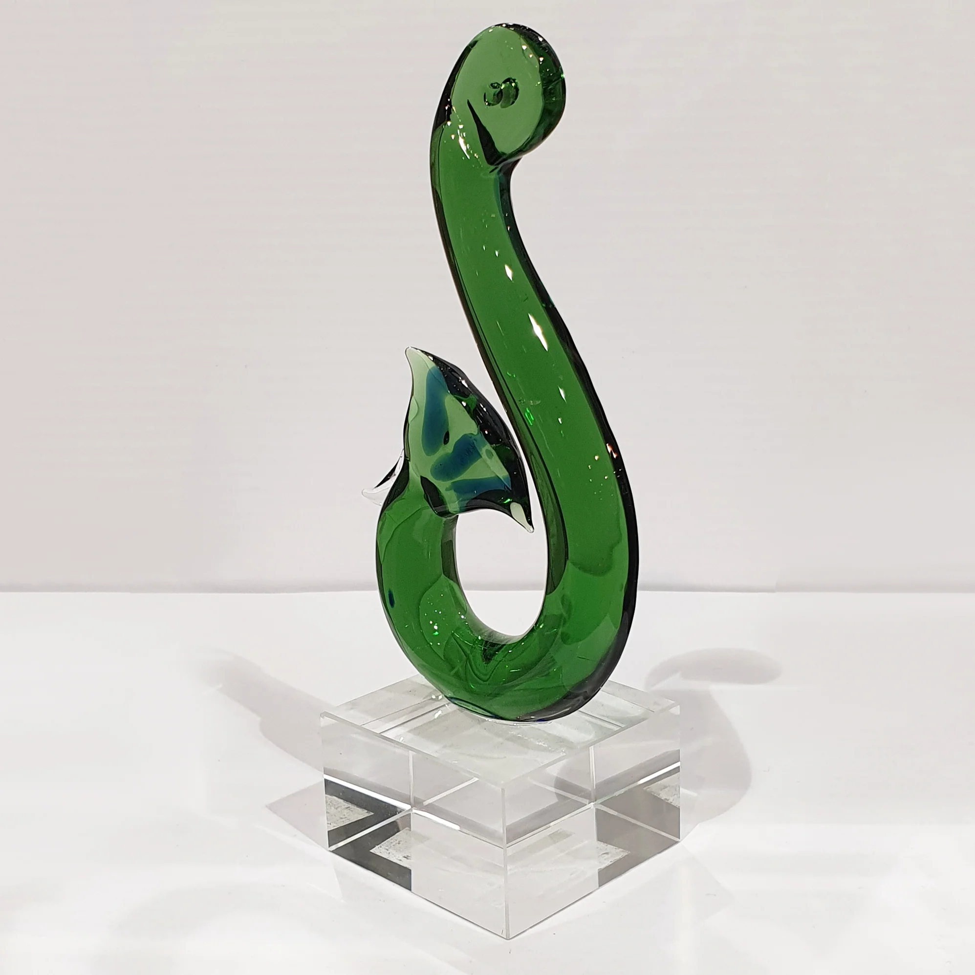 Green Glass Fish Hook Koru Sculpture - Image 2