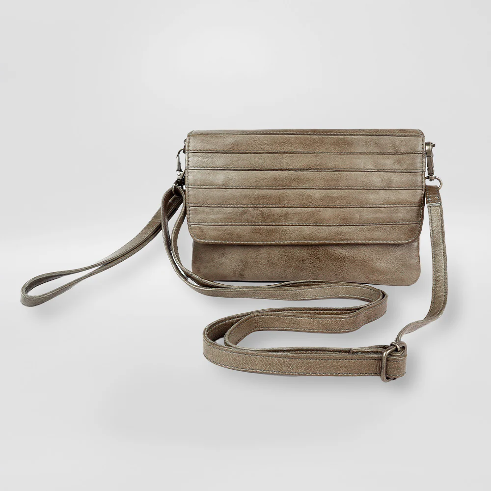 In Leatherz - Leather 'Ridged Flap' Purse - Image 4
