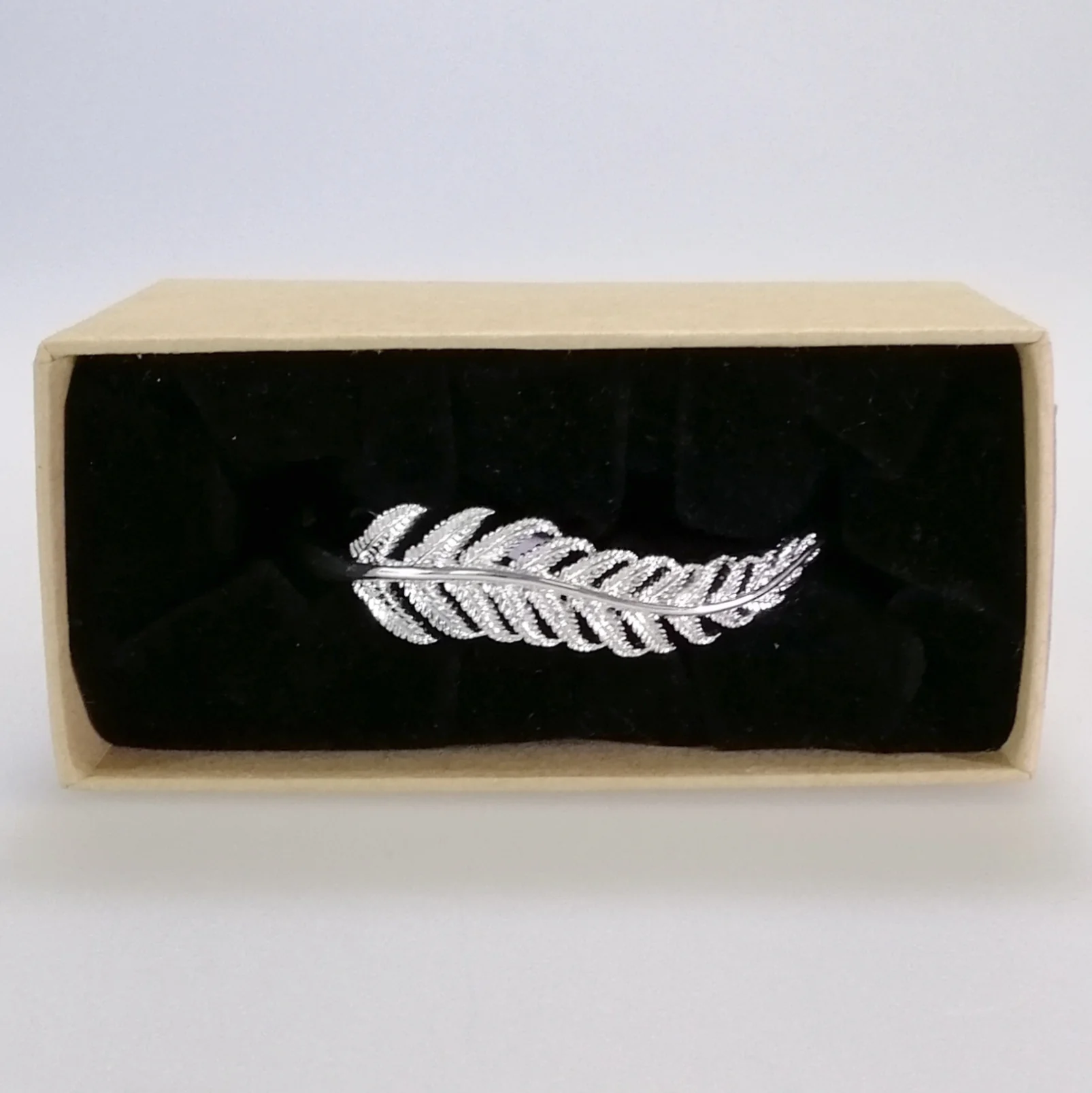Kiwicraft - Adjustable Silver Fern Bangle - Image 4