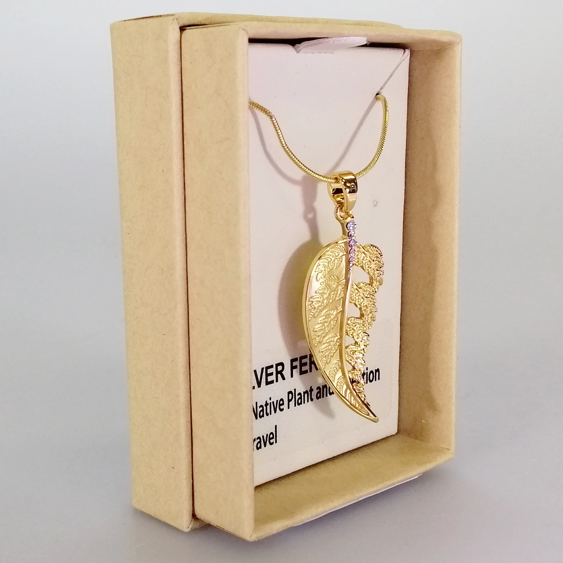 Kiwicraft - Gold-Look Fern Necklace - Image 2