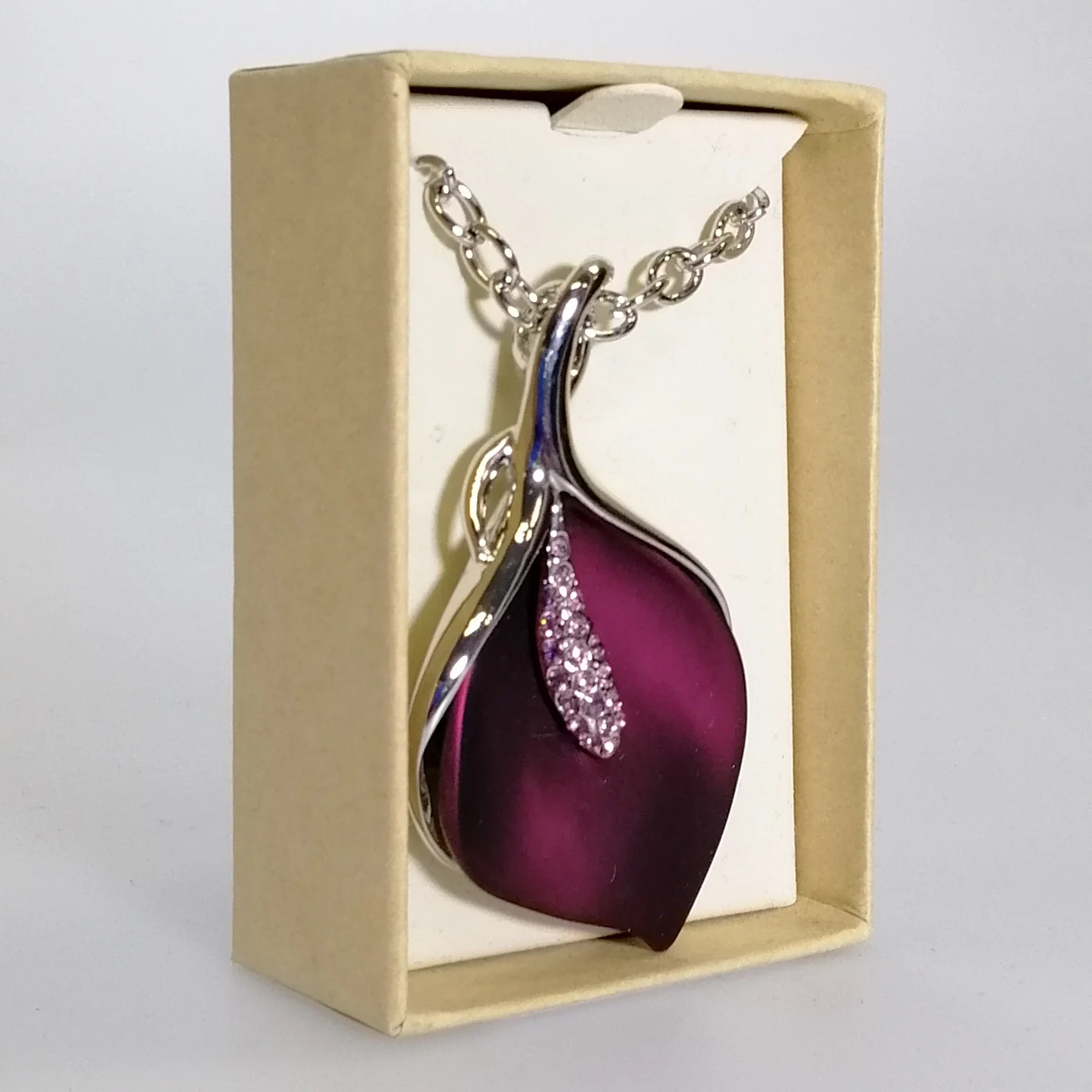 Kiwicraft - Purple Lily Rhodium Necklace - Image 2