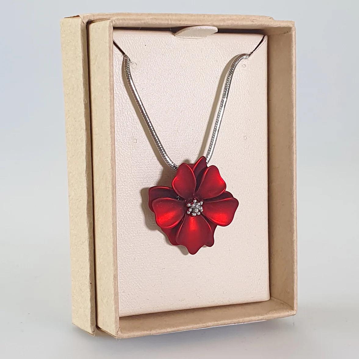 Kiwicraft - Red Flower Rhodium Necklace - Image 2