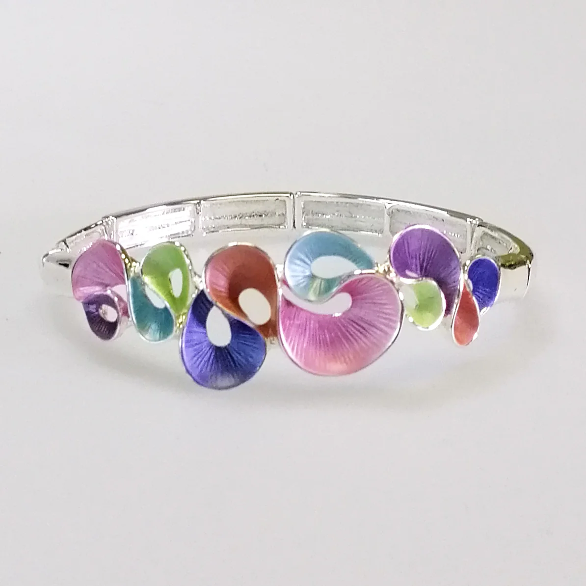 Kiwicraft - Ribbon Twist Bracelet - Multicolour - Image 2