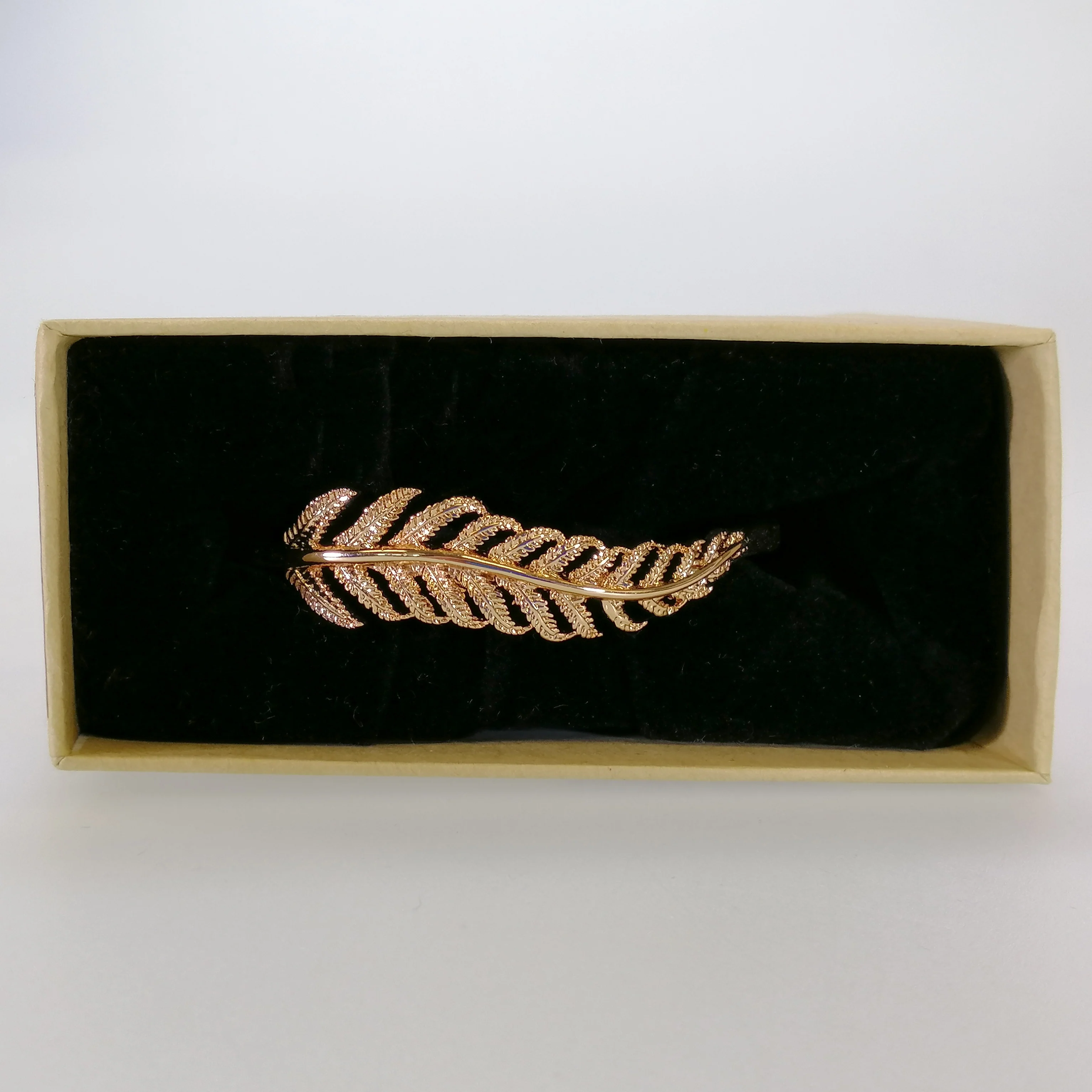 Kiwicraft - Rose Gold Fern Bracelet - Image 4