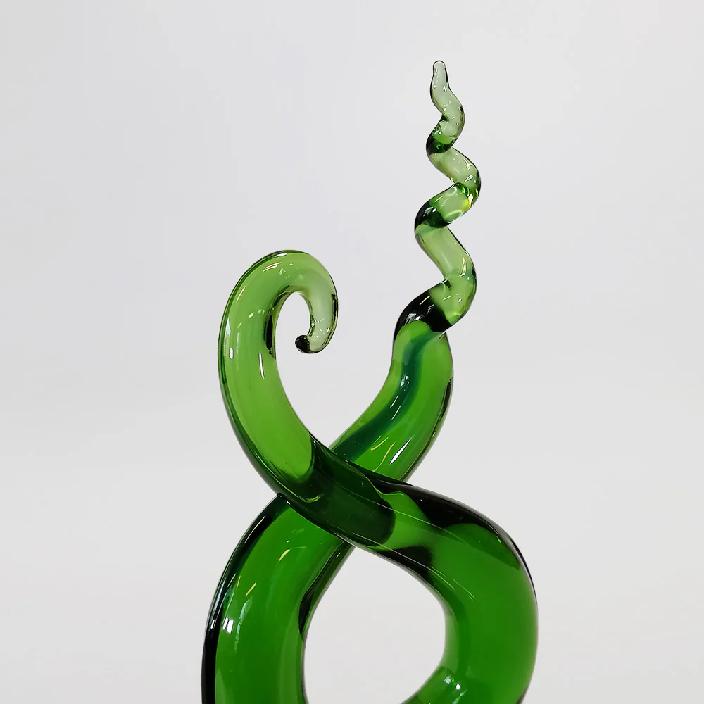 Koru Frond Twist - 15.5cm - Image 2