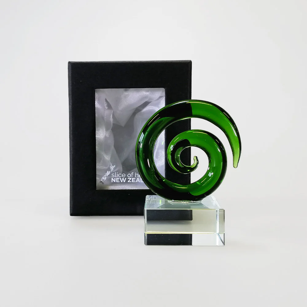 Koru Glass Spiral - 7cm - Image 3