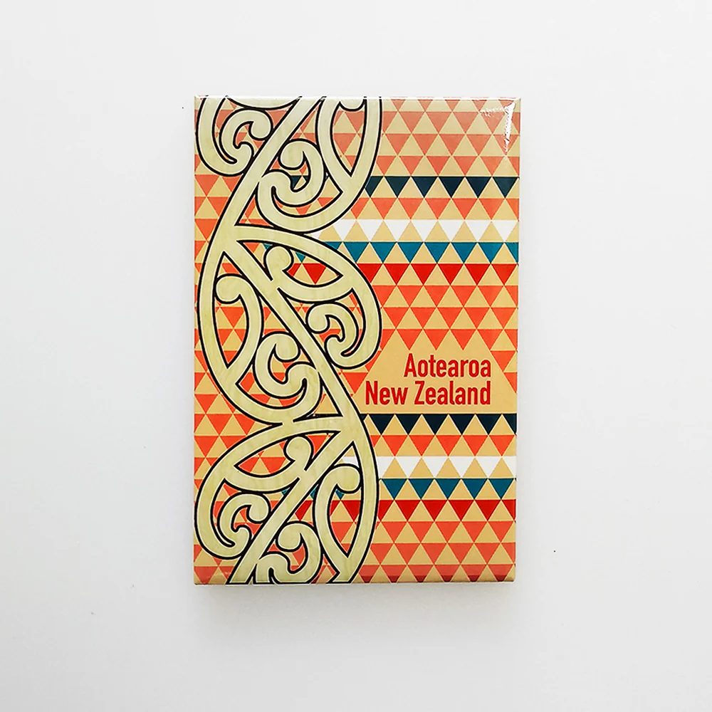 Kiwiana Magnet - 'Kowhaiwhai'