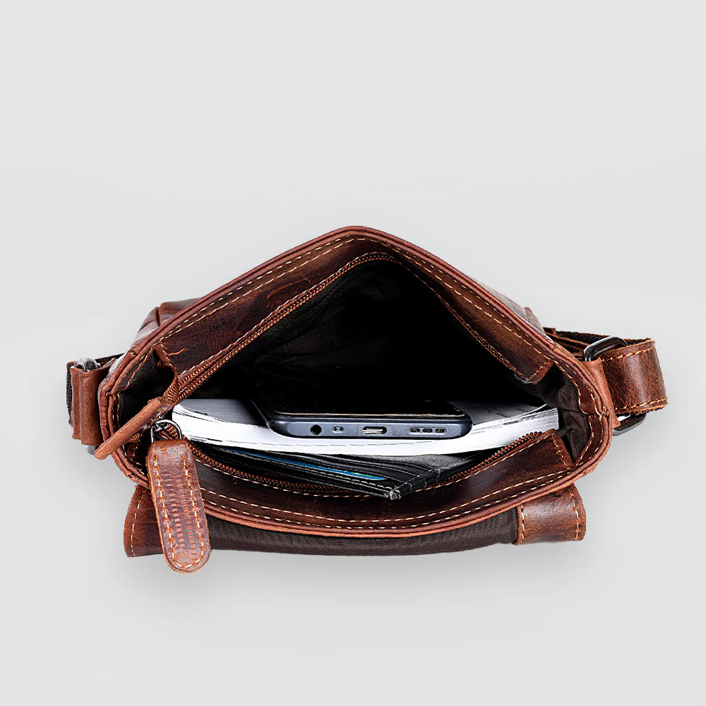 Luna Leather Shoulder Bag - 'Sandal' - Image 4