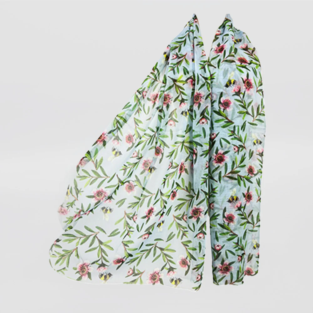 Manuka & Bee Scarves - Image 4
