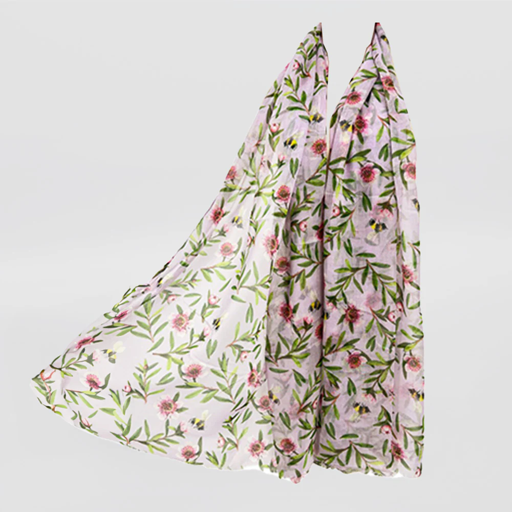 Manuka & Bee Scarves - Image 5