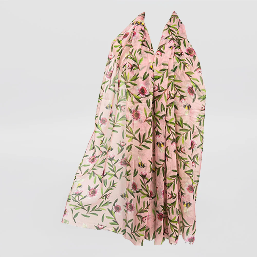 Manuka & Bee Scarves - Image 6