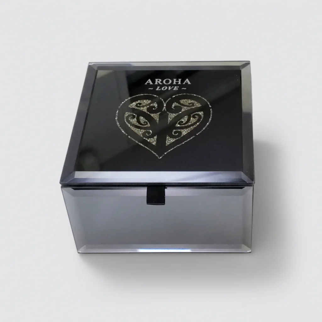 Mirror Multi-Crystal Aroha Medium Trinket Box - Image 2