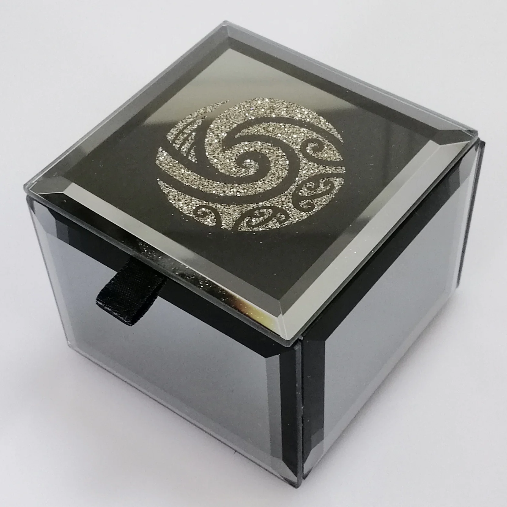 Mirror Multi-Crystal Koru Trinket Box - Image 2