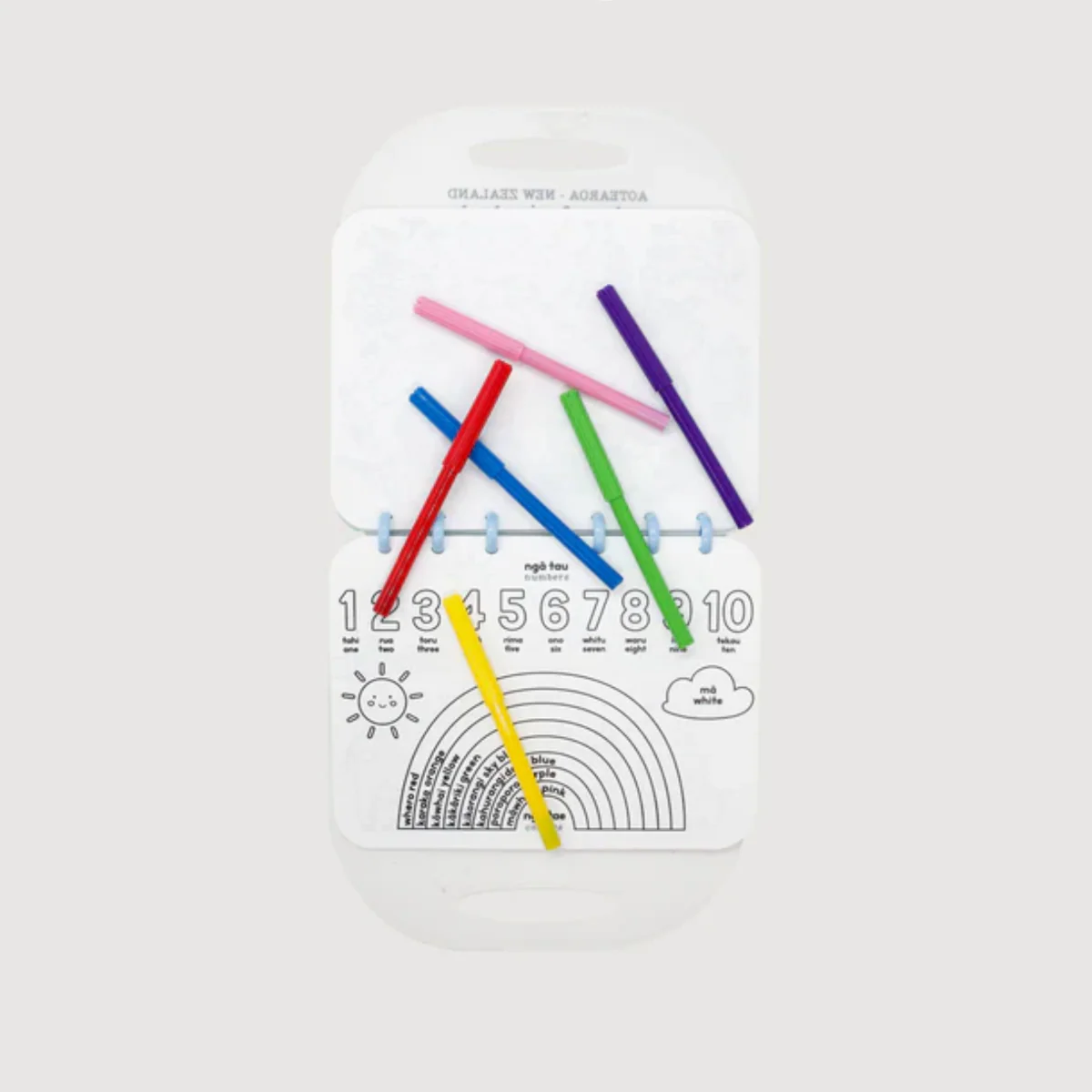 Moana RD - 'Colour & Wipe' Book - Image 3