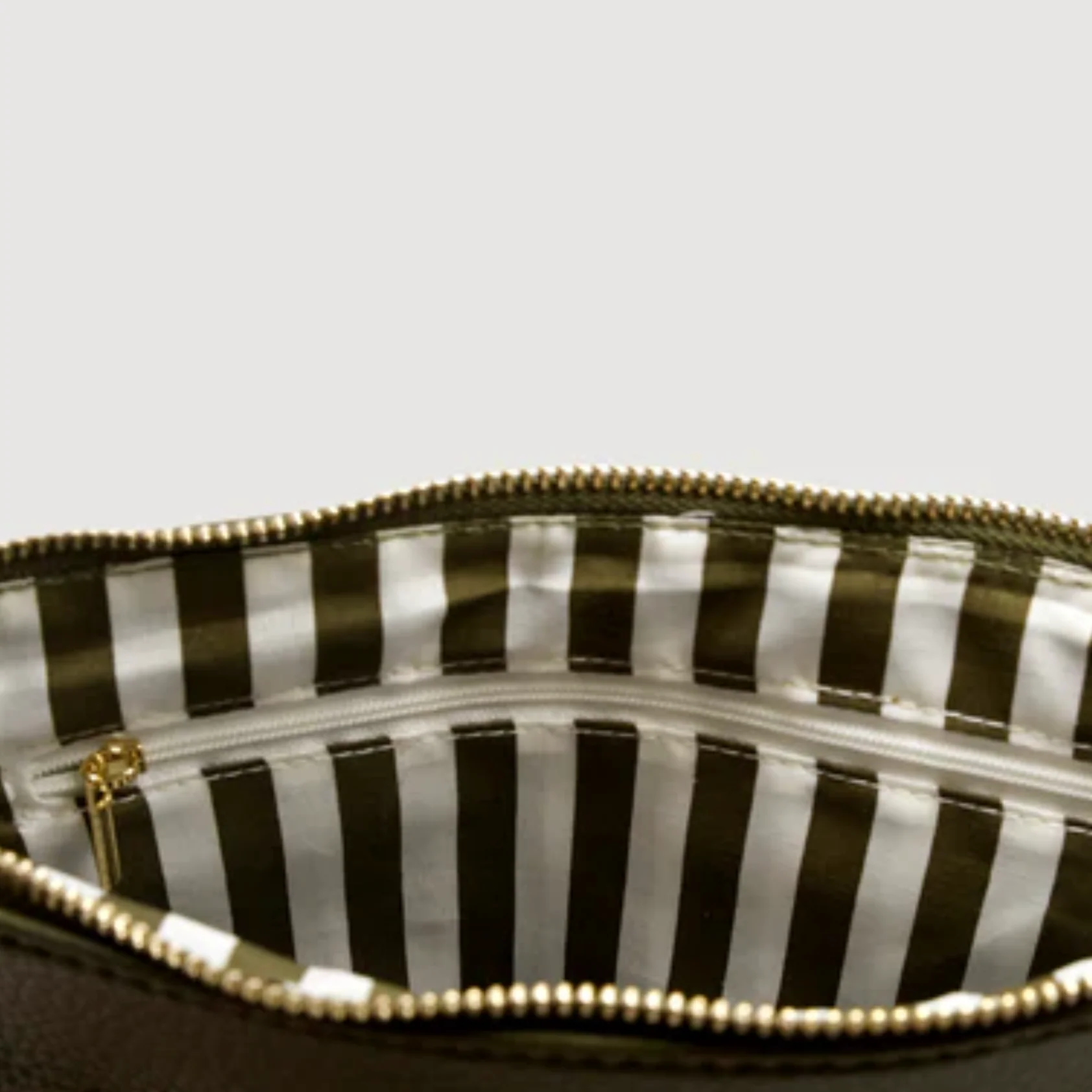 Moana RD - 'Thorndon' Shoulder Bags - Image 8