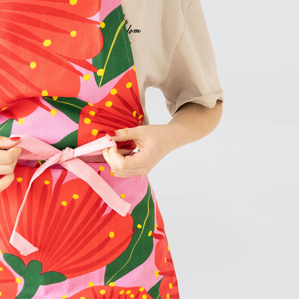 Pohutukawa Apron - Image 2