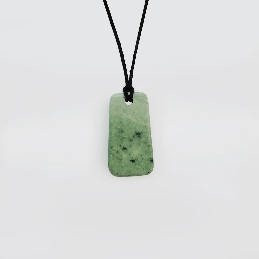 Pounamu (NZ Greenstone) Pendant - Beachcomber Range