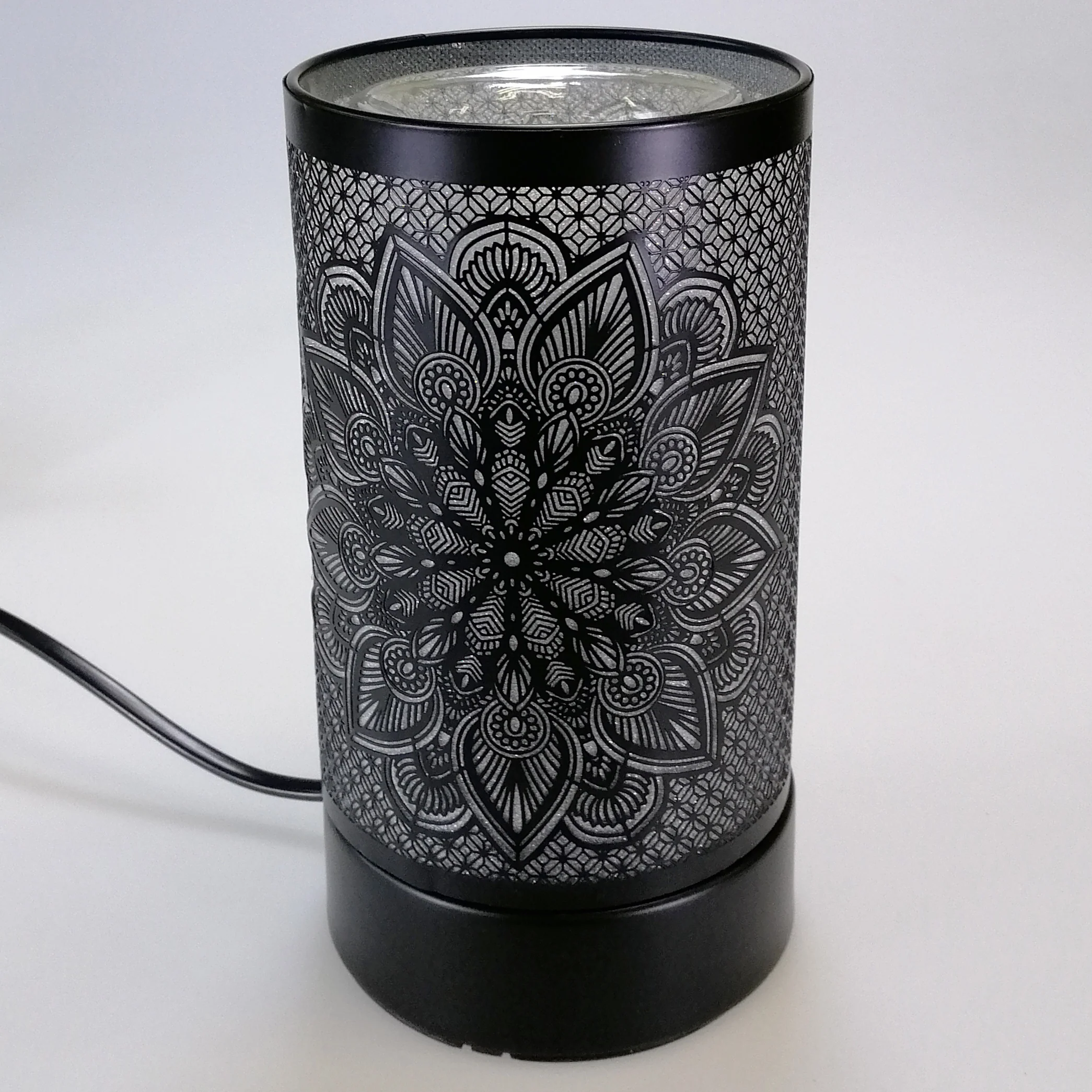 Scentchips Warmer LED 'Black Mandala' Colour Changing Display - Image 2