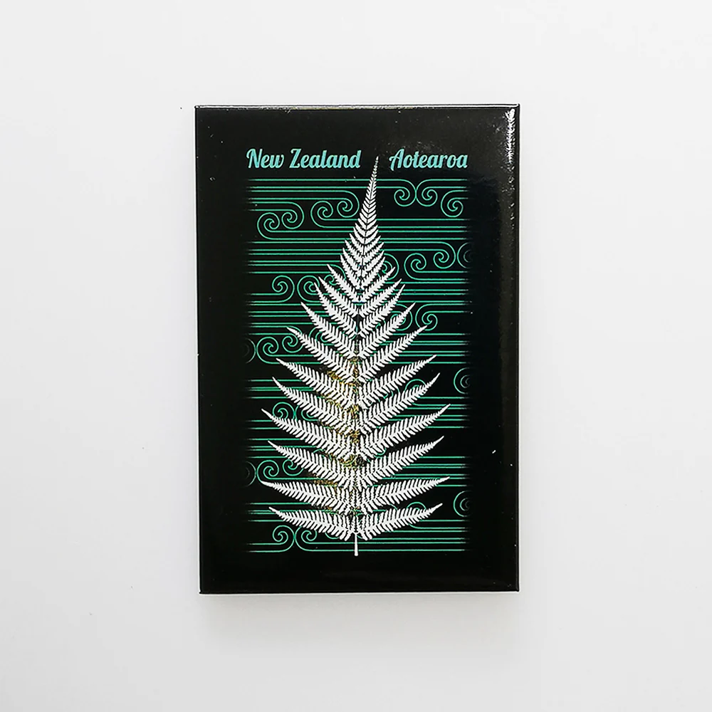 Kiwiana Magnet - 'Silver Fern'