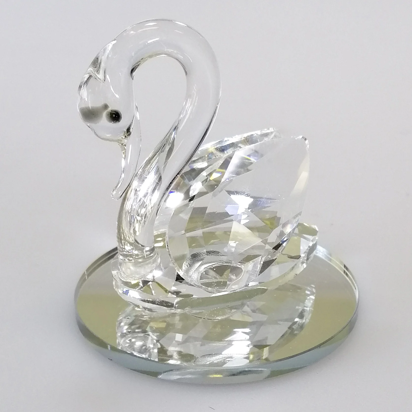 Small Cut Glass Swan on Round Mirror Base - Image 3