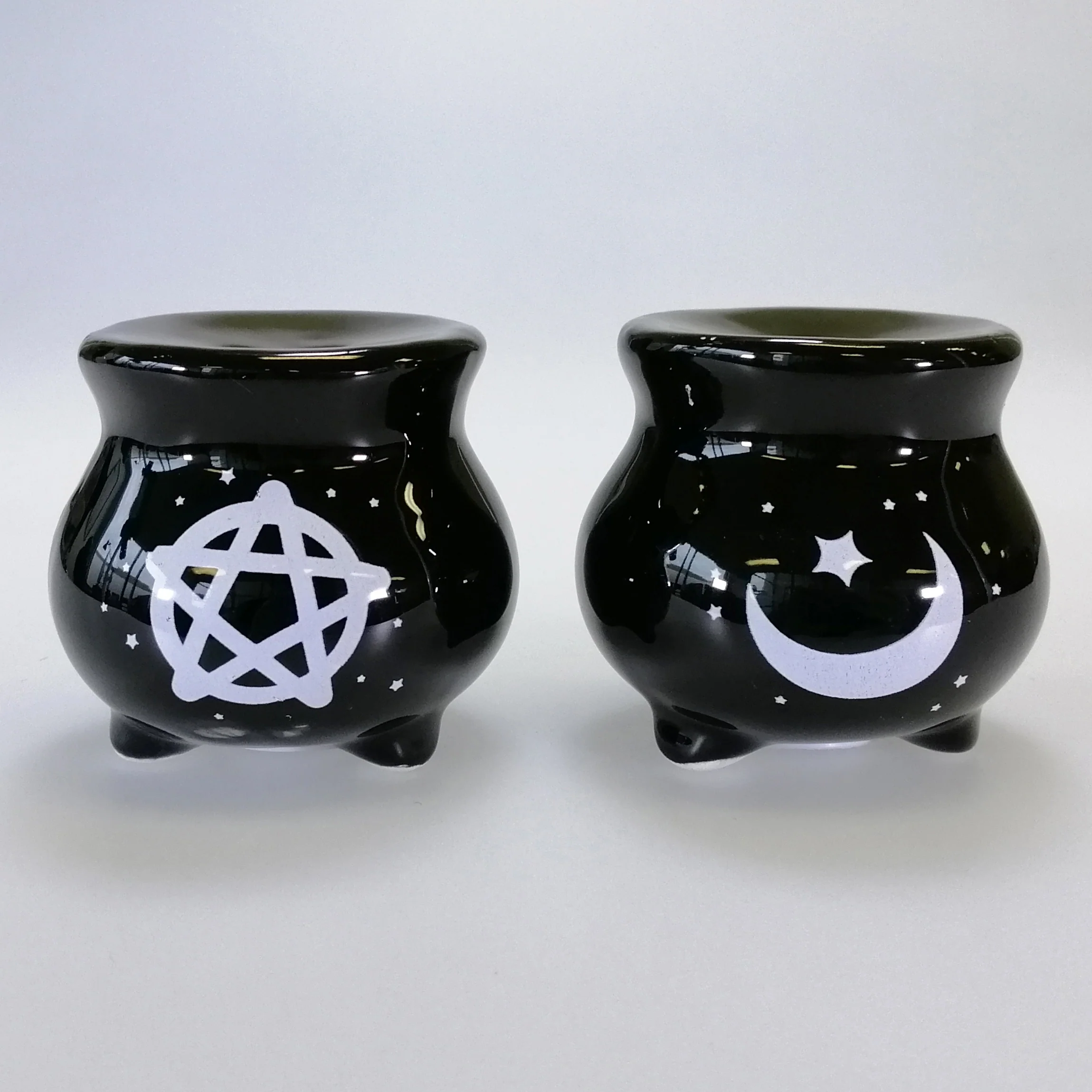 'Witches' Brew' Collectible Ceramic Salt & Pepper Set - Image 4