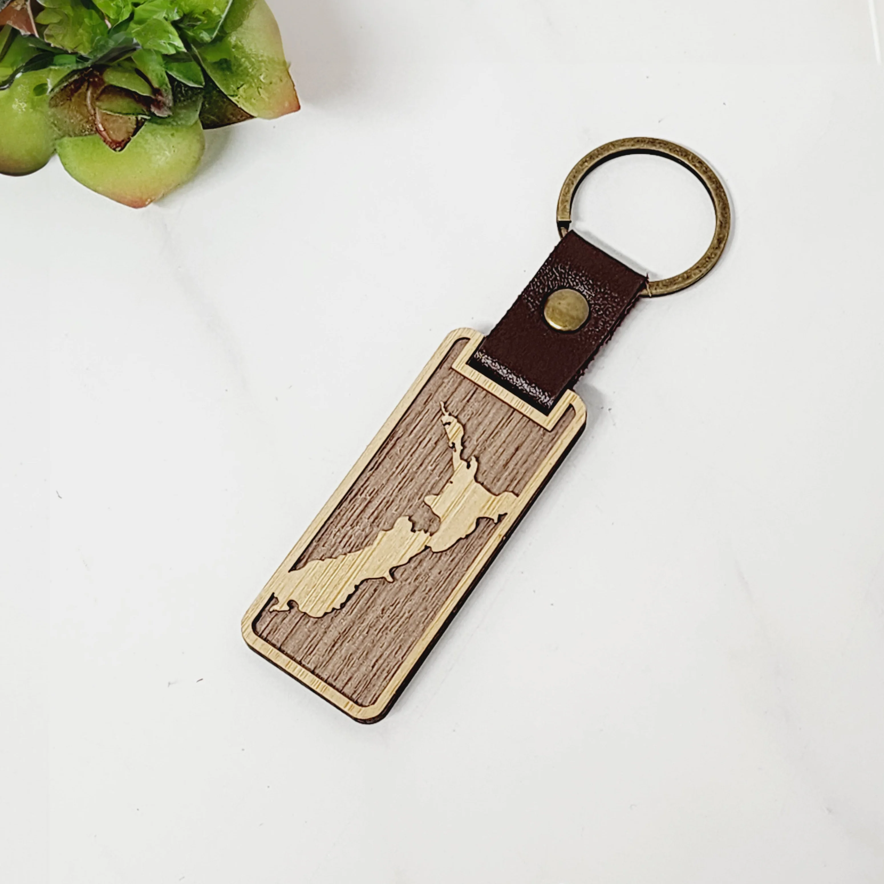 Wooden 'NZ Map' Keyring